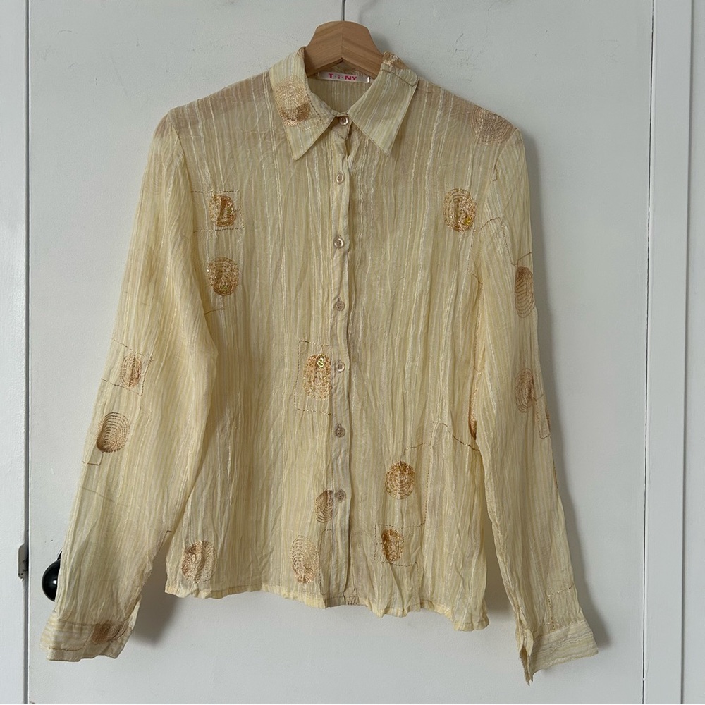 T.I.NY CREAM AND GOLD SHIRT SIZE S